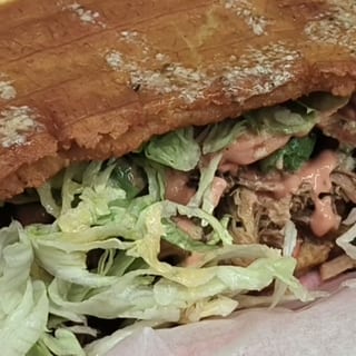 CHICKEN Jibarito